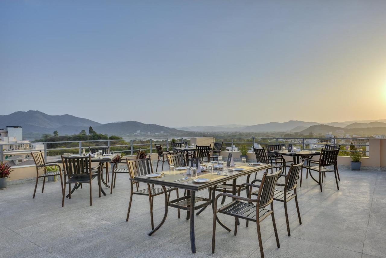 אודייפור Shahpura Dev Villa מראה חיצוני תמונה